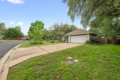 4820 Marblehead Drive, Austin, TX 78727 - Photo 4