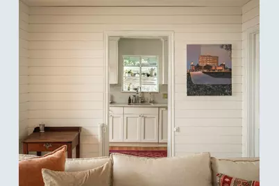 5207 Valley Oak Drive, Austin, TX 78731 - Photo 6