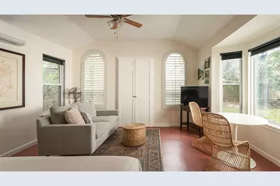 5207 Valley Oak Drive, Austin, TX 78731 - Photo 22