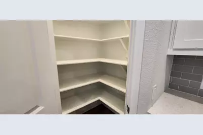 424 Los Olives Lane, Liberty Hill, TX 78641 - Photo 10