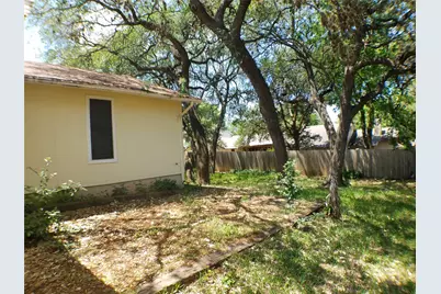 8310 Los Ranchos Drive, Austin, TX 78749 - Photo 26