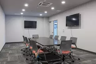 1800 E 4th St, Austin, TX 78702 - Photo 22
