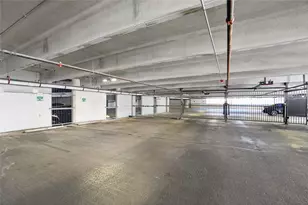 1800 E 4th St, Austin, TX 78702 - Photo 28