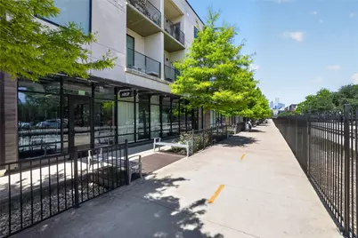 1800 E 4th Street #202, Austin, TX 78702 - Photo 2