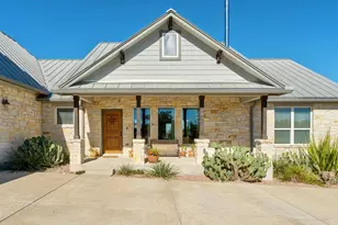 2121 Martin Rd, Dripping Springs, TX 78620 - Photo 2