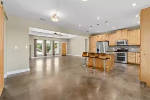 2121 Martin Rd, Dripping Springs, TX 78620 - Photo 10