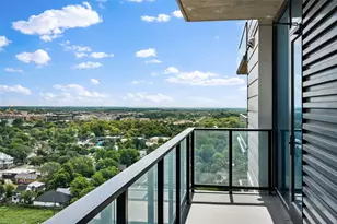 84 East Ave, Austin, TX 78701 - Photo 14