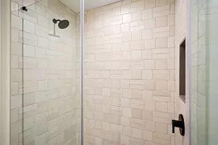 84 East Ave, Austin, TX 78701 - Photo 12