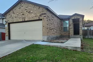 205 Beech Dr, Kyle, TX 78640 - Photo 2