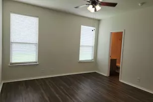 205 Beech Dr, Kyle, TX 78640 - Photo 4