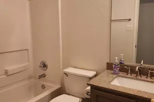 205 Beech Dr, Kyle, TX 78640 - Photo 8