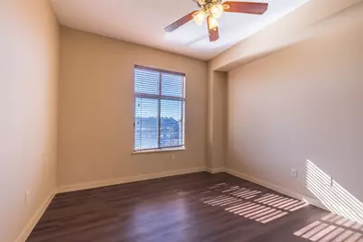 711 W 26th Street #703, Austin, TX 78705 - Photo 24