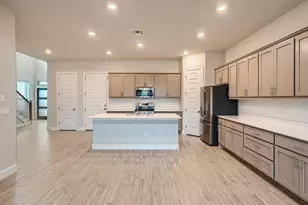 2800 Sebring Cir, Austin, TX 78747 - Photo 8