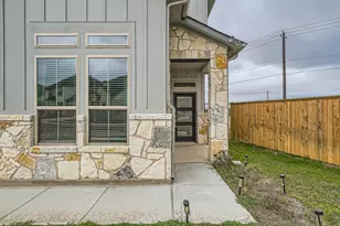 2800 Sebring Cir, Austin, TX 78747 - Photo 2