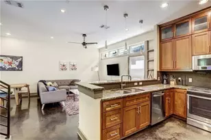 602 W N Loop Blvd, Austin, TX 78751 - Photo 8