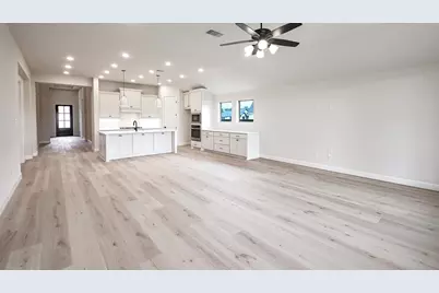 308 Foxfire Cove, Lockhart, TX 78644 - Photo 8