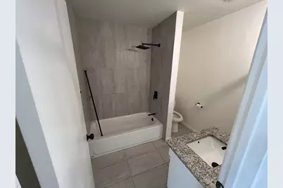 1118 E Brookswood Avenue #A, Austin, TX 78721 - Photo 8