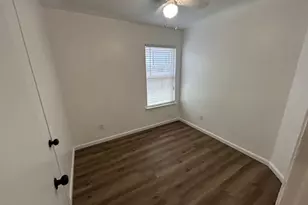 1118 E Brookswood Ave, Austin, TX 78721 - Photo 4