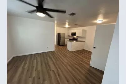 1118 E Brookswood Avenue #A, Austin, TX 78721 - Photo 2