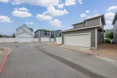 8013 Mellencamp Drive, Austin, TX 78744 - Photo 30