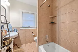 2906 Pearl St, Austin, TX 78705 - Photo 14