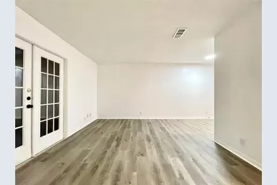 2306 Barton Village Circle #104, Austin, TX 78704 - Photo 10