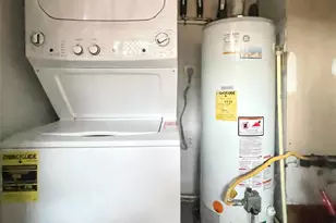 2306 Barton Village Cir, Austin, TX 78704 - Photo 24