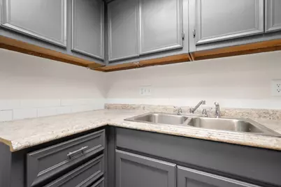 3506 Speedway #104, Austin, TX 78705 - Photo 8