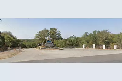 343 Falconwood Drive, San Marcos, TX 78666 - Photo 2