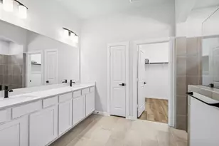 888 Prominence Wy, Leander, TX 78641 - Photo 10