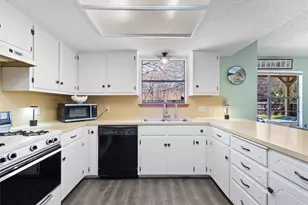 3309 Buffalo Springs Trail, Georgetown, TX 78628 - Photo 14