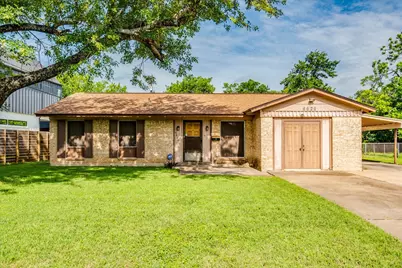6626 Isabelle Drive, Austin, TX 78752 - Photo 1