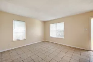 1202 Artesian Cir, Austin, TX 78758 - Photo 10