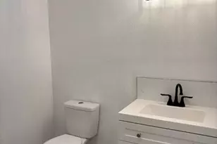 4608 E Village Ct, Austin, TX 78744 - Photo 8