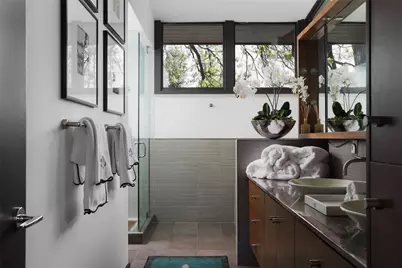 2401 Jarratt Avenue, Austin, TX 78703 - Photo 30