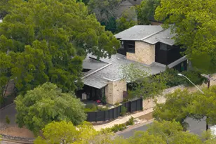 2401 Jarratt Ave, Austin, TX 78703 - Photo 36