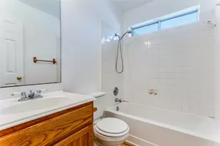 101 Cotton Cove, Hutto, TX 78634 - Photo 10