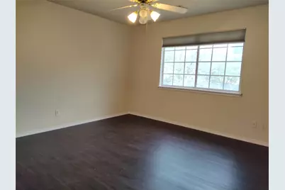 13312 Chasewood Cove, Austin, TX 78727 - Photo 10