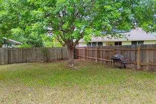 13312 Chasewood Cove, Austin, TX 78727 - Photo 22