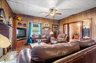316 Mesquite St, Bertram, TX 78605 - Photo 8