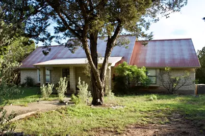 555 Hillsedge Road, Wimberley, TX 78676 - Photo 1