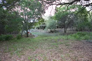 555 Hillsedge Rd, Wimberley, TX 78676 - Photo 18