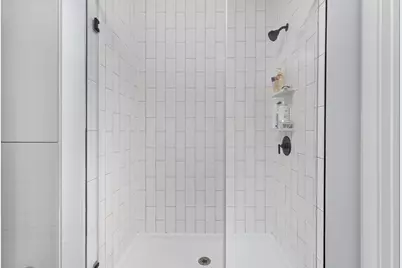 2500 Longview Street #405, Austin, TX 78705 - Photo 16