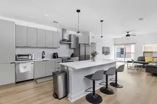 2500 Longview St, Austin, TX 78705 - Photo 4