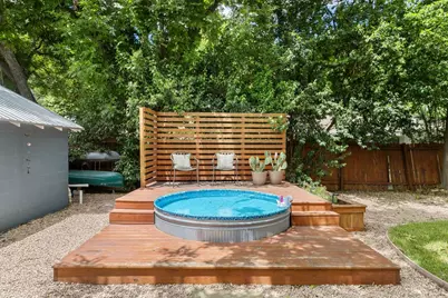 1218 S Myrtle Street, Georgetown, TX 78626 - Photo 2