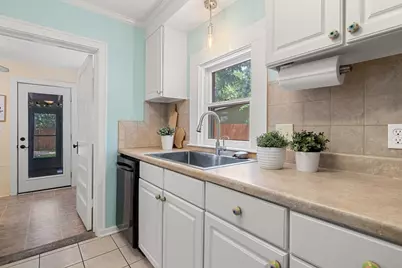 1218 S Myrtle Street, Georgetown, TX 78626 - Photo 10