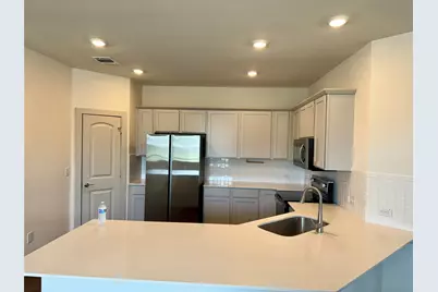 13009 Kearns Drive, Pflugerville, TX 78660 - Photo 8