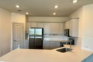 13009 Kearns Dr, Pflugerville, TX 78660 - Photo 8