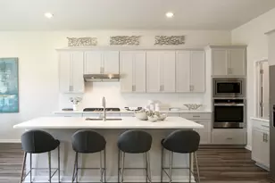 517 Banff Dr, Kyle, TX 78640 - Photo 8