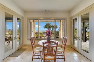 27107 Waterfall Hill Pkwy, Spicewood, TX 78669 - Photo 10